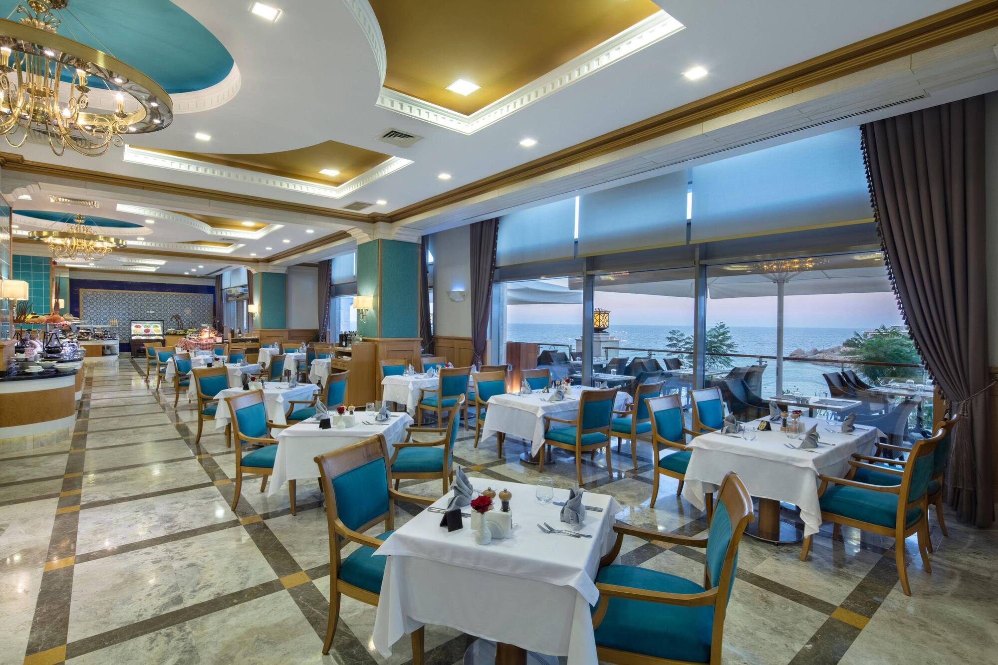 Merit Royal Hotel & Casino Karavas  Exterior photo